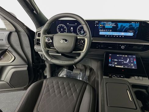 Used 2026 INFINITI QX80 Autograph w/ Premium Cargo Package AWD/4WD image 25