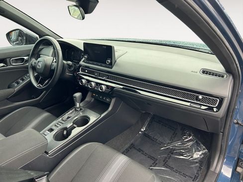 Used 2025 Honda Civic Sport Touring image 13