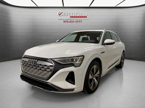 Used 2024 Audi Q8 e-tron Premium Plus w/ Premium Plus Package AWD/4WD image 1