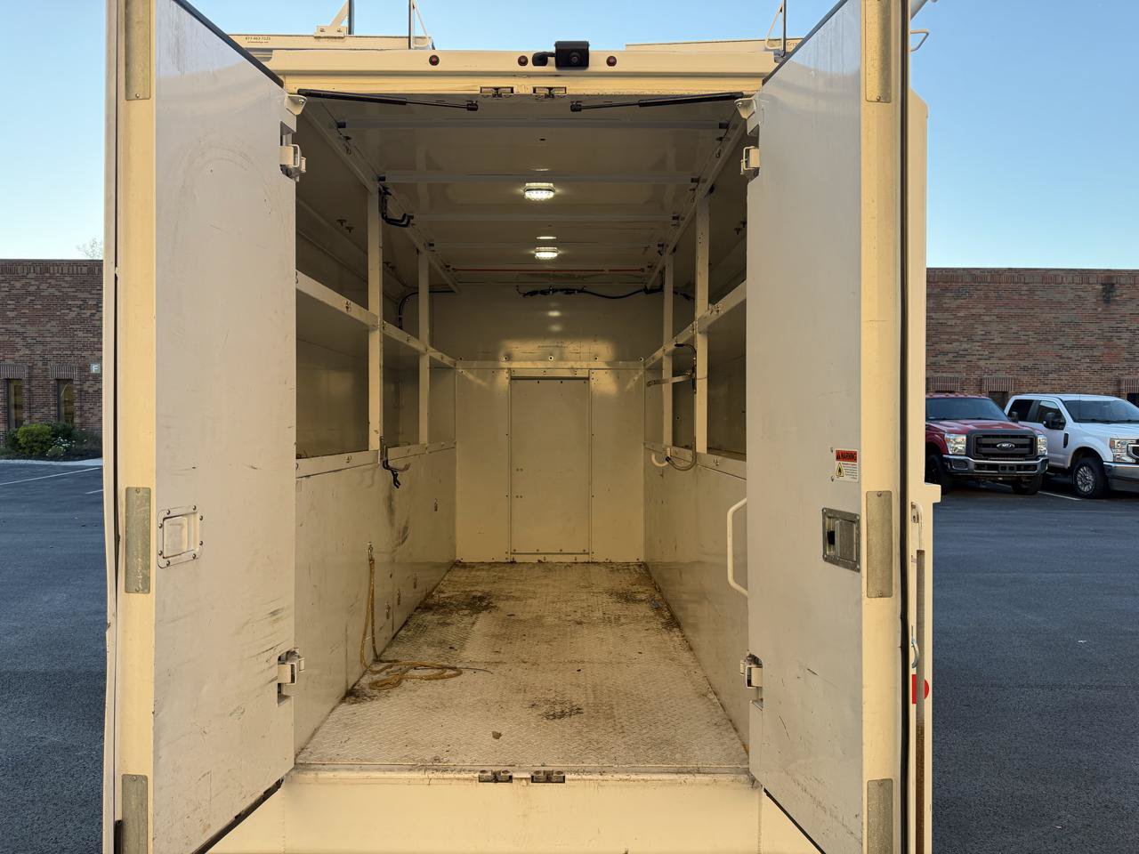 Used 2019 Ford Transit 350 138 w/ Interior Upgrade Package RWD image 9