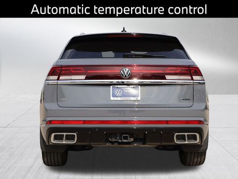 Certified 2026 Volkswagen Atlas Cross Sport SEL Premium R-Line AWD/4WD image 8