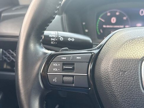 Used 2023 Honda Accord Touring image 15