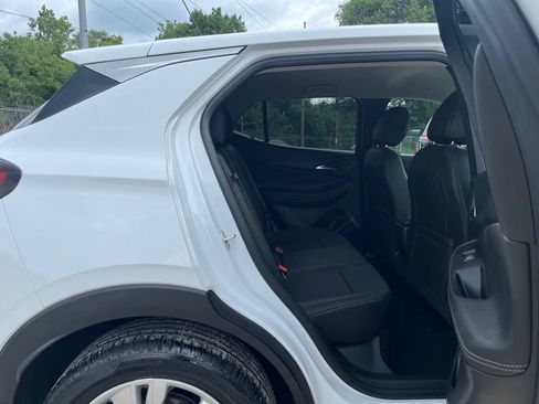 Used 2024 Buick Encore GX Preferred FWD image 29