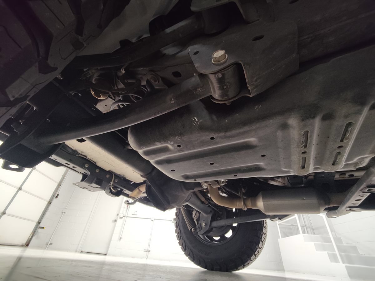 Used 2022 Jeep Wrangler Sport AWD/4WD image 13