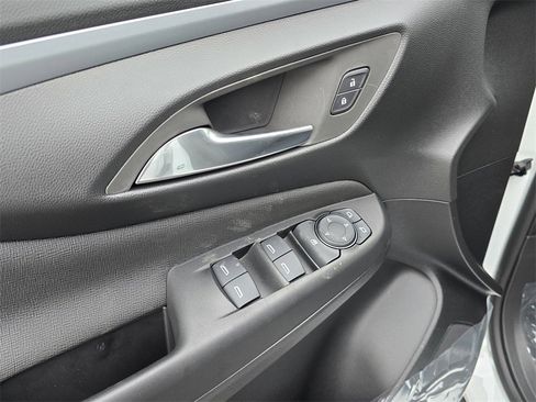 New 2026 Buick Envista Preferred image 12