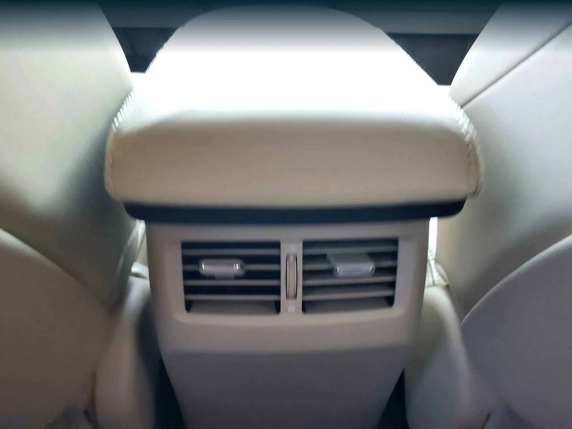 Used 2010 Lexus RX 350 AWD w/ Premium Pkg image 31