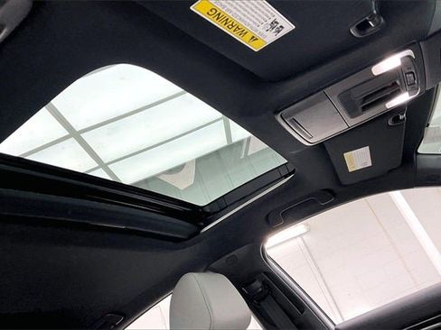 Certified 2025 Honda Civic Sport Touring image 13