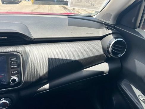 Used 2024 Nissan Kicks SV FWD image 19