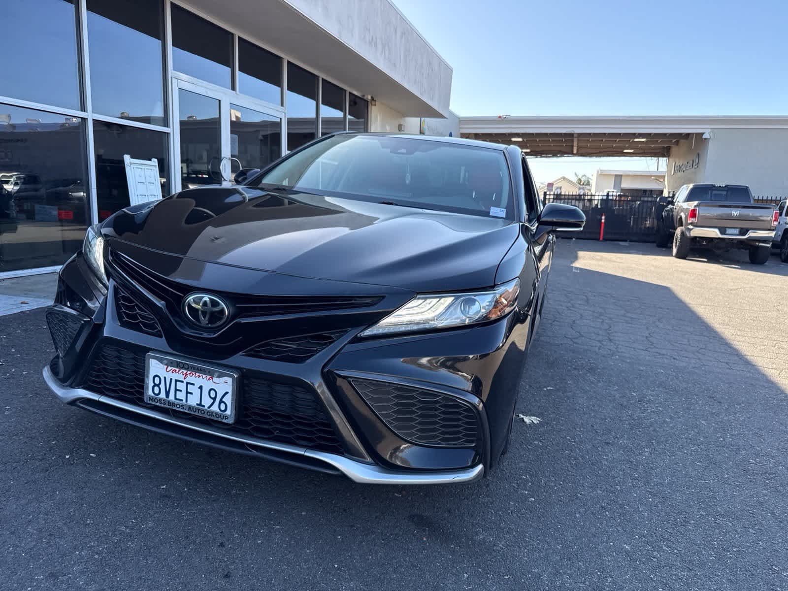 Used 2021 Toyota Camry XSE FWD image 1