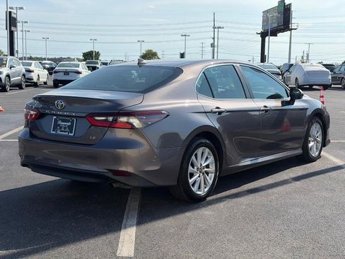Used 2023 Toyota Camry LE FWD image 5