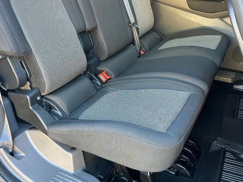 Used 2019 Ford Transit Connect XL image 23