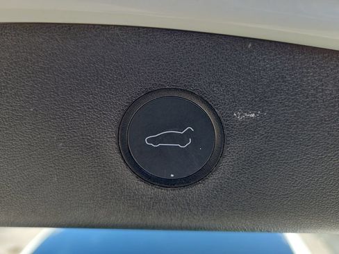 Used 2021 Tesla Model 3 Standard Range Plus RWD image 7