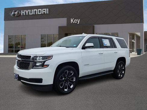 Used 2018 Chevrolet Tahoe LT image 7