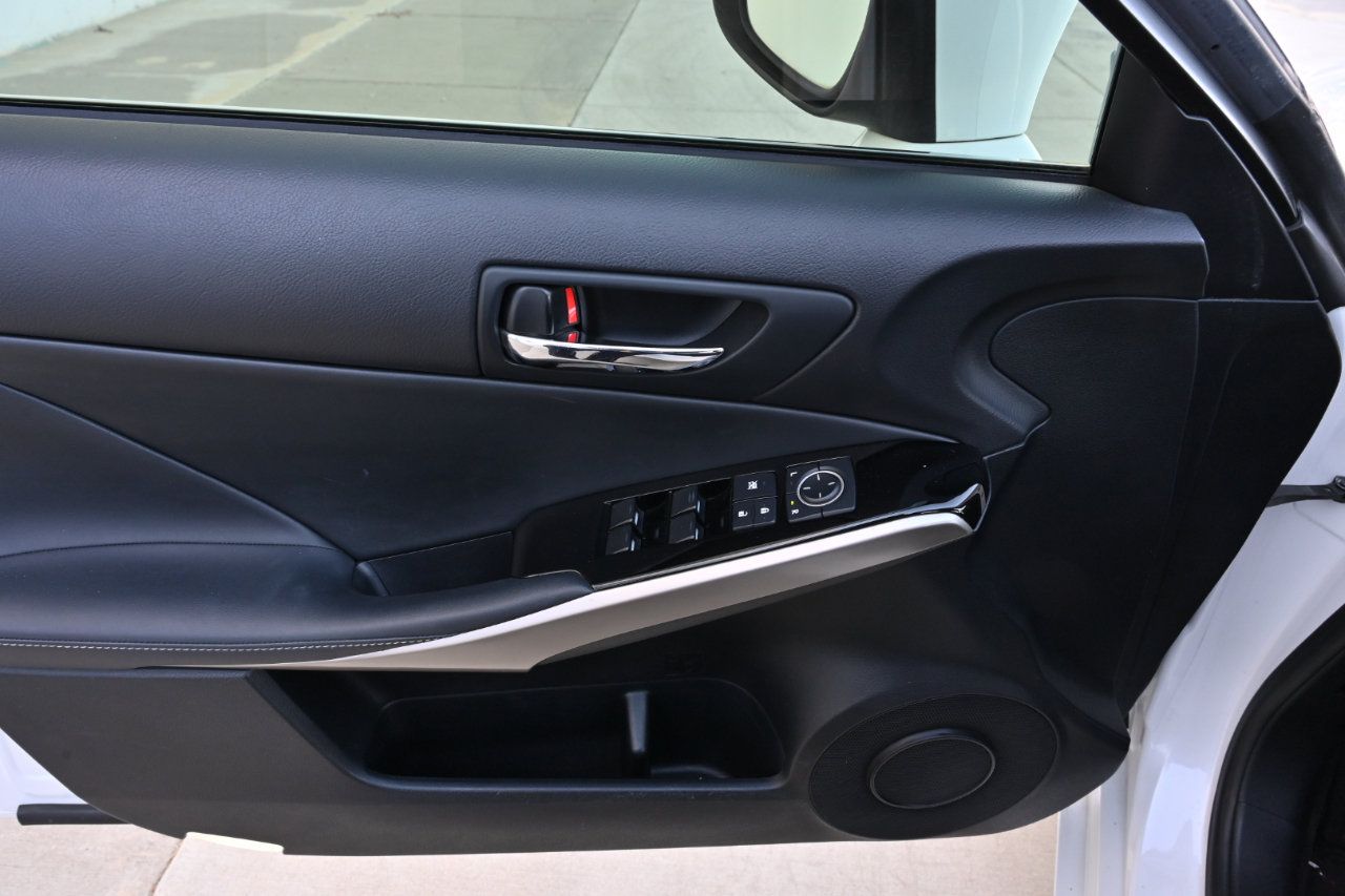 Used 2015 Lexus IS 250 w/ Premium Package RWD image 26