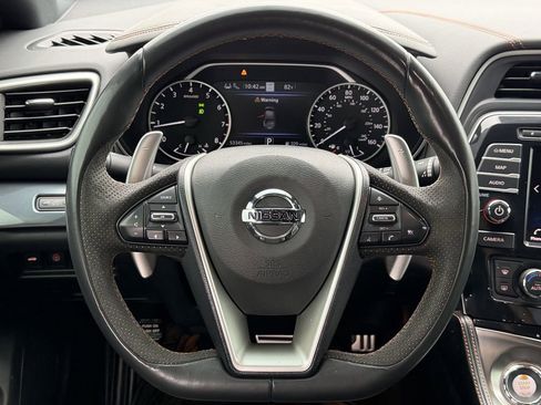 Used 2021 Nissan Maxima SR w/ Sport Mat Group FWD image 15