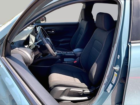 Used 2023 Honda HR-V Sport image 25