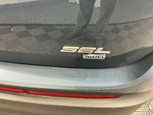 Used 2016 Ford Edge SEL w/ Equipment Group 201A AWD/4WD image 22