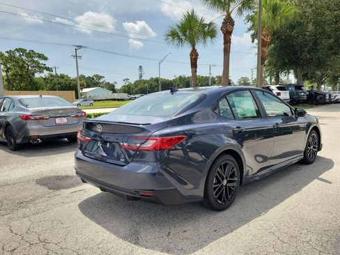 New 2026 Toyota Camry SE FWD image 4