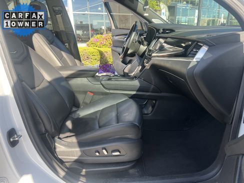 Used 2022 Cadillac XT6 Sport w/ Technology Package AWD/4WD image 35