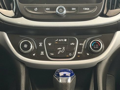 Used 2016 Chevrolet Volt LT w/ Comfort Package FWD image 24
