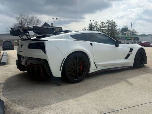 Used 2019 Chevrolet Corvette Grand Sport image 3