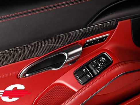 Used 2017 Porsche 911 Carrera 4S image 17