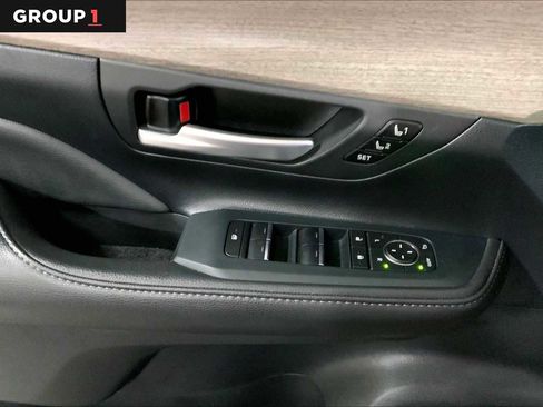 Certified 2024 Toyota Grand Highlander AWD image 34