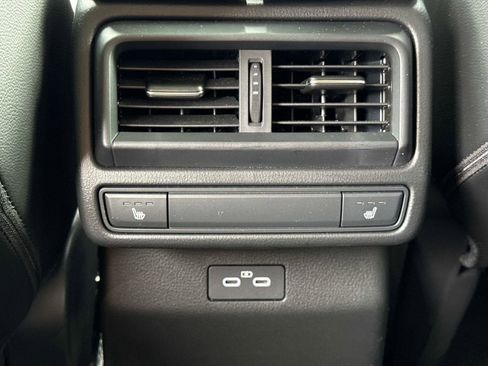 Certified 2025 MAZDA CX-50 2.5 Turbo w/ Premium Plus Pkg AWD/4WD image 17
