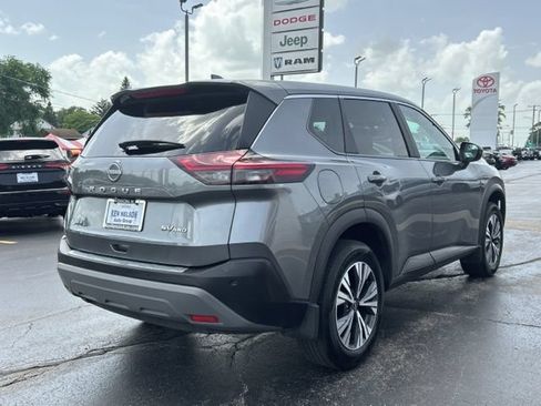 Used 2023 Nissan Rogue SV AWD/4WD image 8