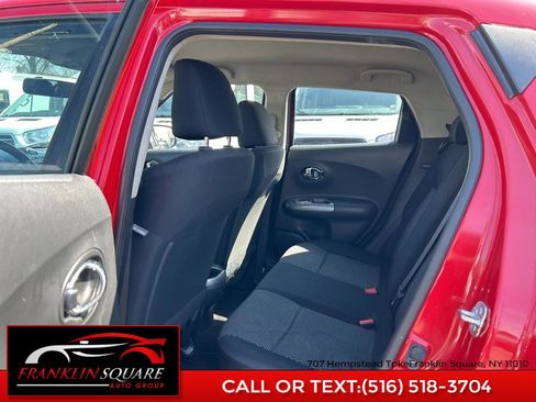 Used 2015 Nissan Juke S image 19