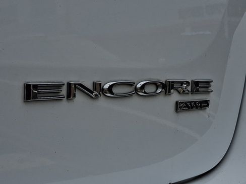 Used 2022 Buick Encore Preferred w/ Safety Package AWD/4WD image 30