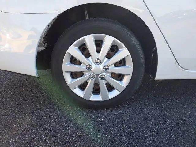 Used 2017 Nissan Sentra SV FWD image 5