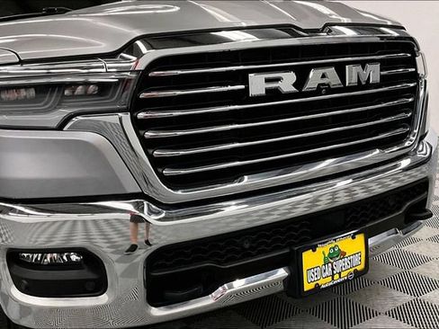 Used 2025 RAM 1500 Limited AWD/4WD image 36
