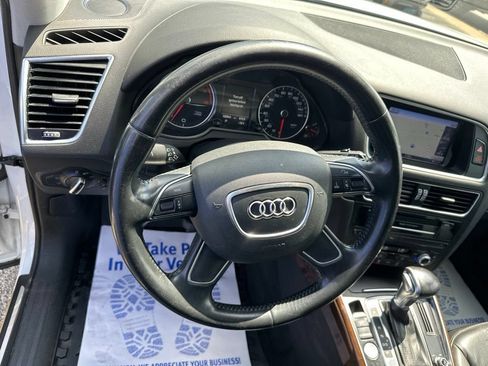 Used 2015 Audi Q5 2.0T Premium Plus w/ Technology Package AWD/4WD image 16