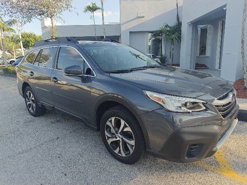 Used 2020 Subaru Outback Limited image 2