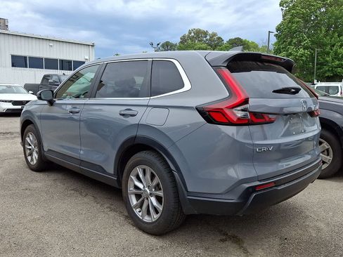 Used 2023 Honda CR-V EX-L image 4