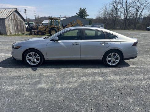 Used 2024 Honda Accord LX image 2