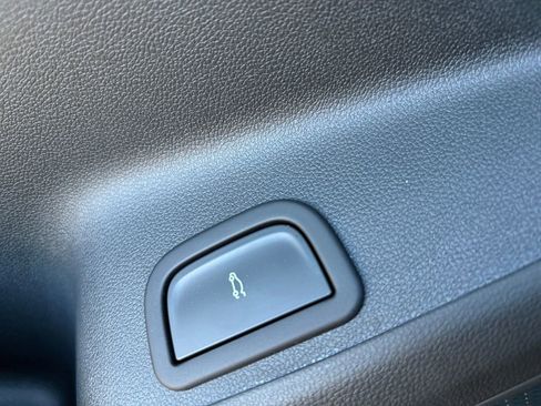 New 2026 Chevrolet Traverse LT w/ Driver Confidence Package image 29