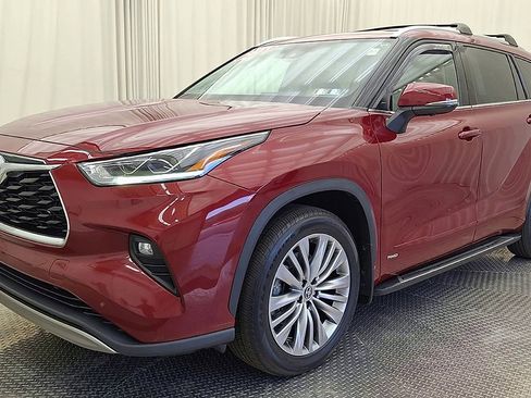 Used 2023 Toyota Highlander Platinum AWD/4WD image 7