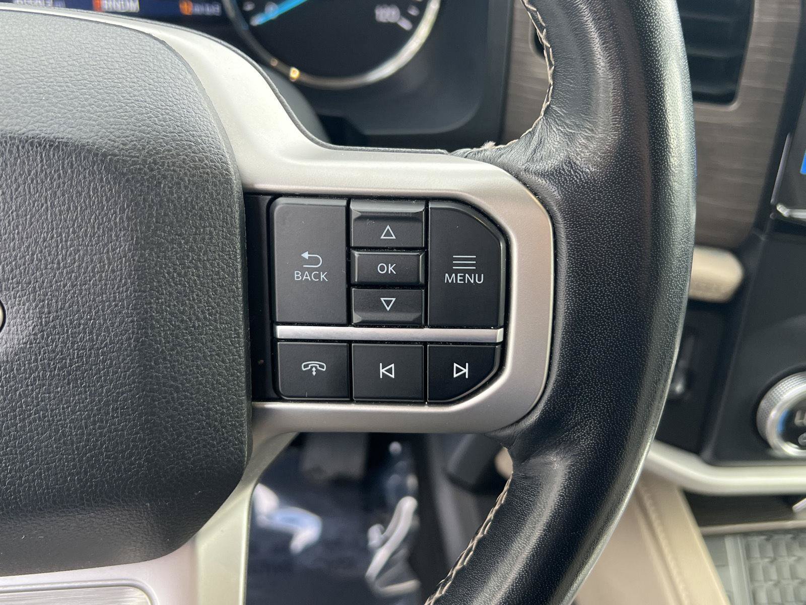 Used 2024 Ford Expedition Limited AWD/4WD image 31
