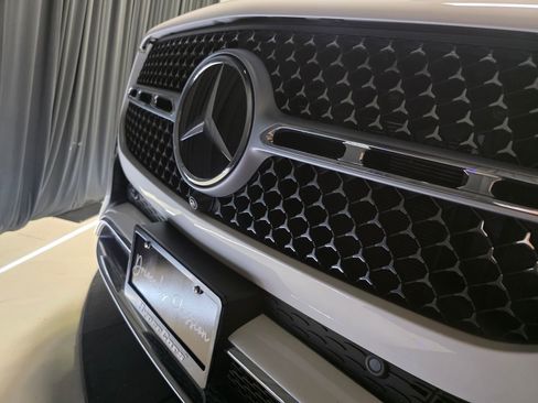 Used 2024 Mercedes-Benz GLE 350 4MATIC image 65