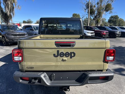 New 2026 Jeep Gladiator Sport image 6