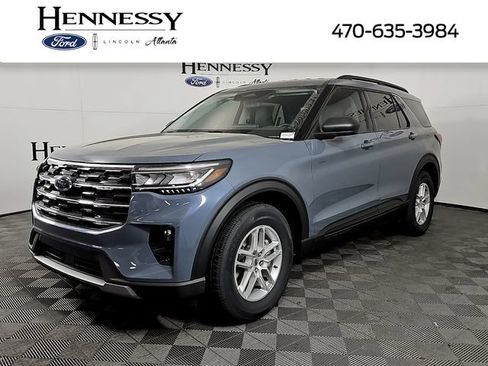 Used 2026 Ford Explorer Active w/ Active Comfort Package RWD image 1