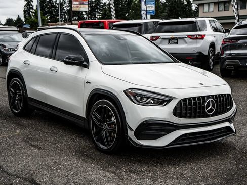 Used 2022 Mercedes-Benz GLA 35 AMG 4MATIC image 4