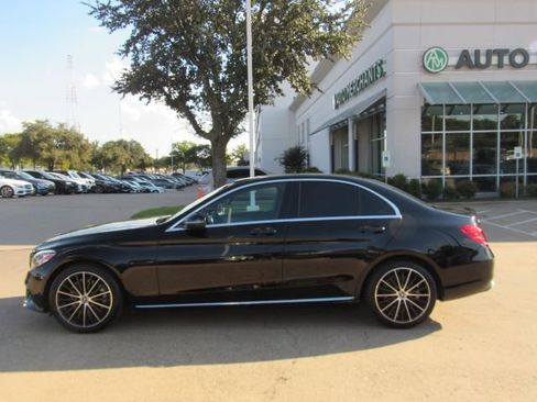 Used 2019 Mercedes-Benz C 300 Sedan image 13