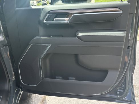 Certified 2026 Chevrolet Silverado 1500 LT RWD image 14
