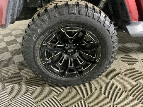 Used 2021 Jeep Gladiator Overland image 13