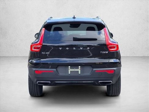 Used 2020 Volvo XC40 T5 R-Design w/ Protection Package Premier AWD/4WD image 6