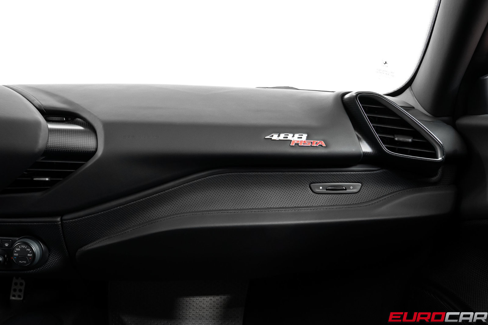 Used 2019 Ferrari 488 Pista Coupe RWD image 40