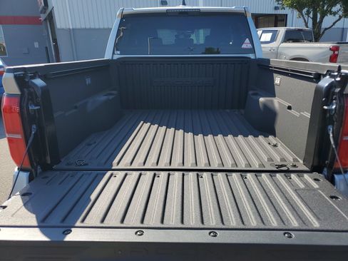 Certified 2026 Toyota Tacoma TRD Off-Road AWD/4WD image 8